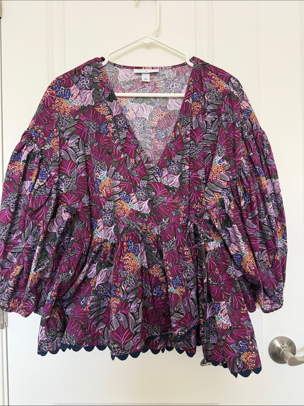 Kika Vargas Purple Floral V-Neck Puff Sleeve Peplum Top